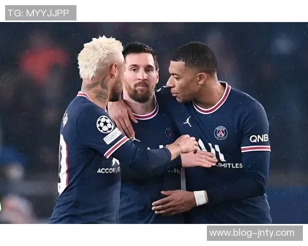 欧洲金靴争夺战凯恩与姆巴佩同积44分哈兰德紧随其后斩获40分 欧洲金靴争夺战凯恩与姆巴佩同积44分哈兰德紧随其后斩获40分